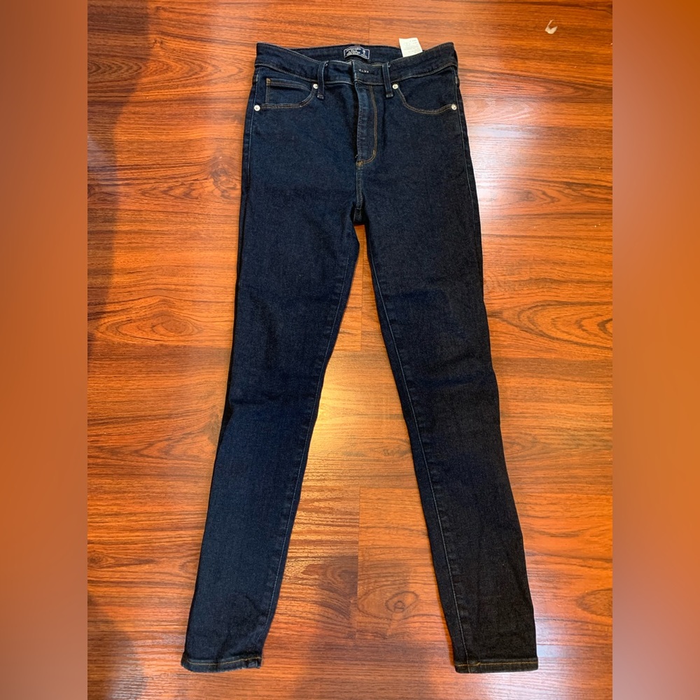 High rise skinny jeans - size 2/26 - short
